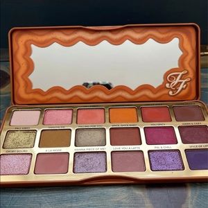 Too Faced Pumpkin Spice Palette